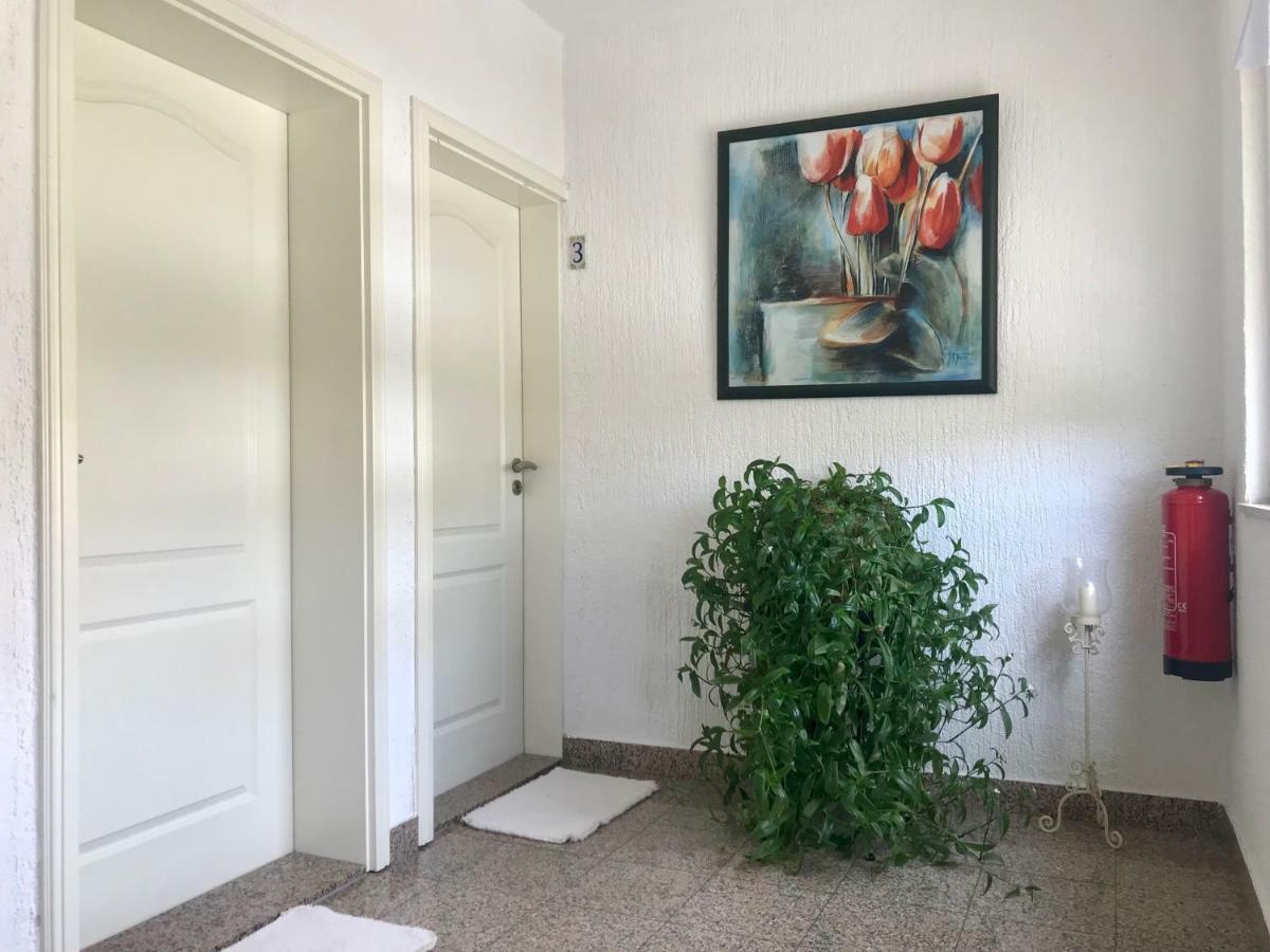 Apartments Zdravko Трогир Экстерьер фото